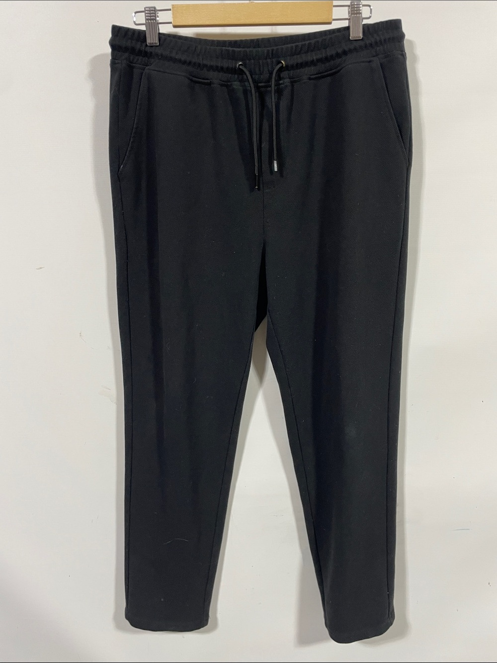 Max Men's Black Drawstring Jogger Pants